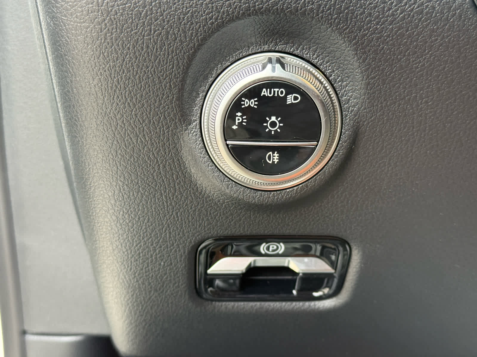 New 2026 Mercedes-Benz C 300 C 300 image 21