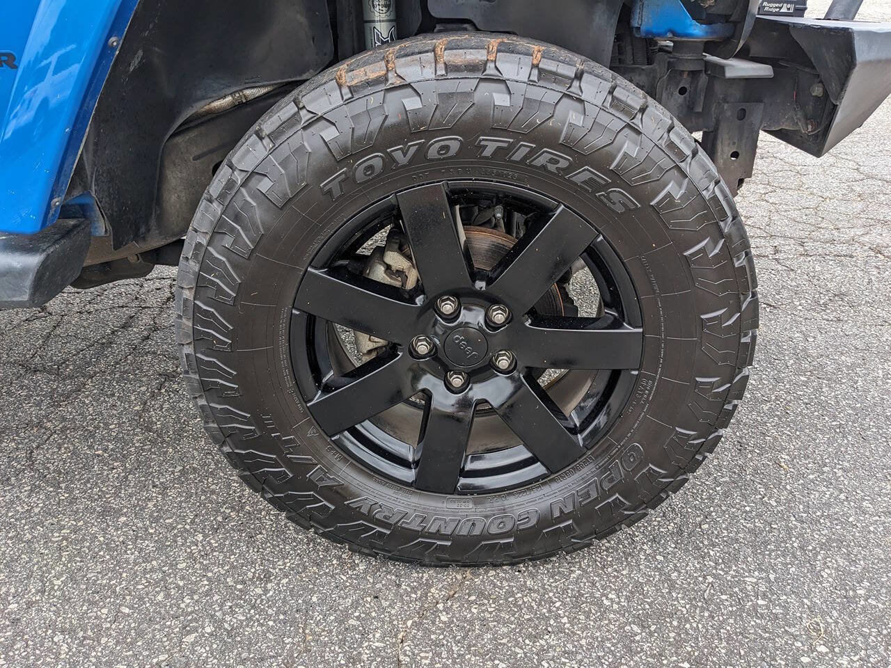 Used 2014 Jeep Wrangler Altitude image 23