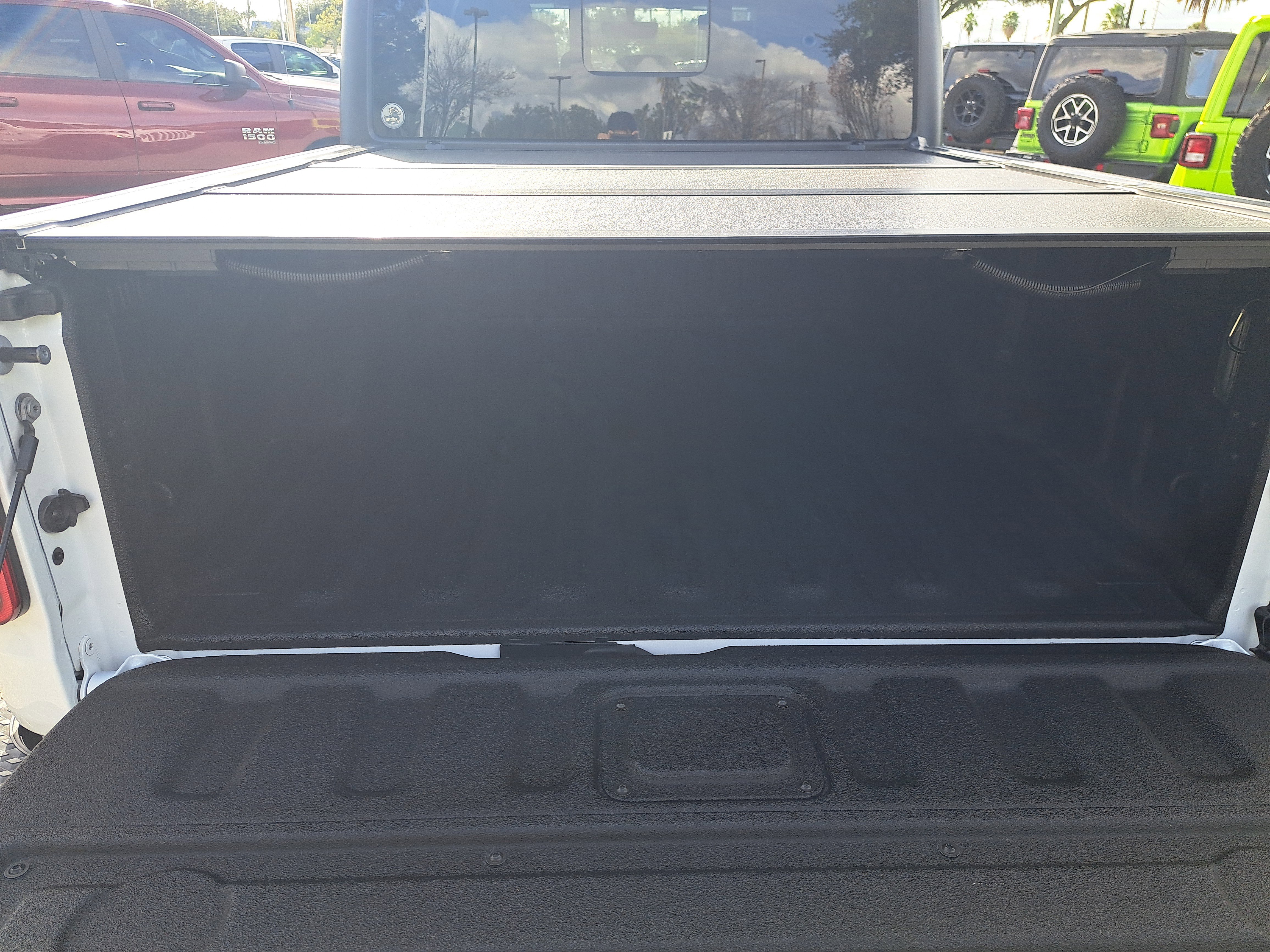 Used 2022 Jeep Gladiator Mojave w/ Trailer Tow Package image 8