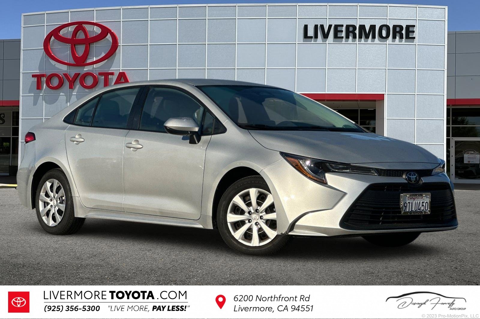 Used 2025 Toyota Corolla LE image 1