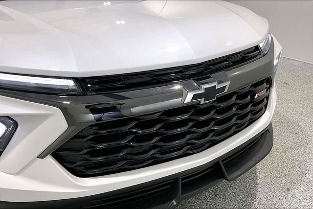 Used 2025 Chevrolet TrailBlazer RS w/ Convenience Package AWD/4WD image 35