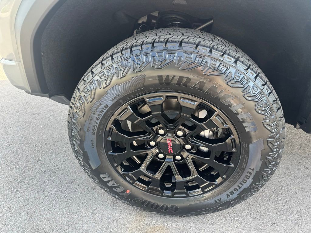 New 2026 GMC Canyon Elevation w/ Convenience Package image 34