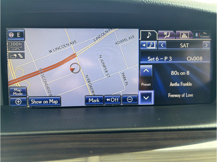 Used 2013 Lexus LS 460 w/ Ultra Luxury Pkg RWD image 17