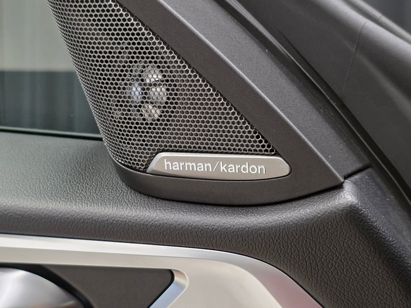 Used 2023 BMW i4 M50 w/ Premium Package AWD/4WD image 17