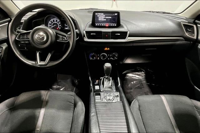 Used 2018 MAZDA MAZDA3 Sport w/ Preferred Equipment Package image 7