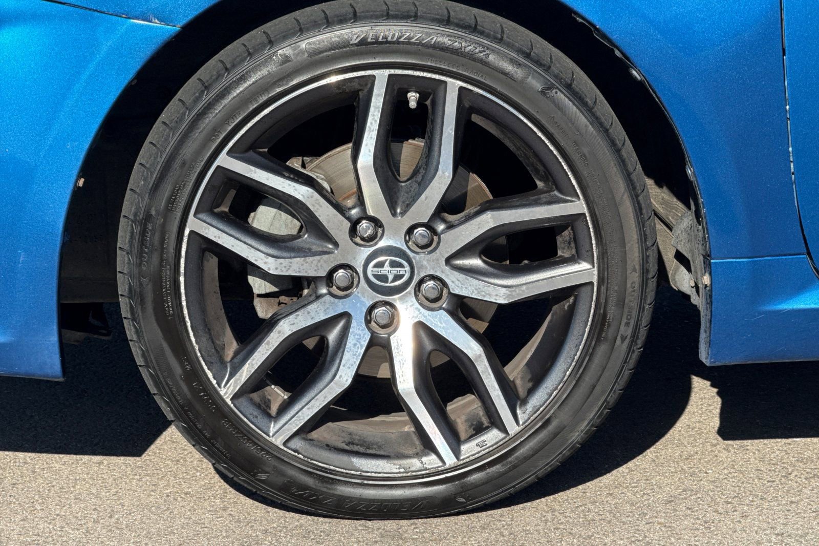 Used 2014 Scion tC FWD image 21