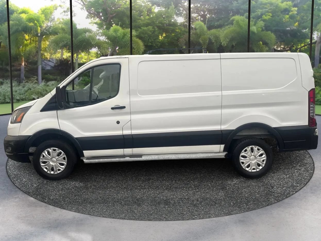 Used 2023 Ford Transit 250 Low Roof w/ Exterior Upgrade Package RWD image 8