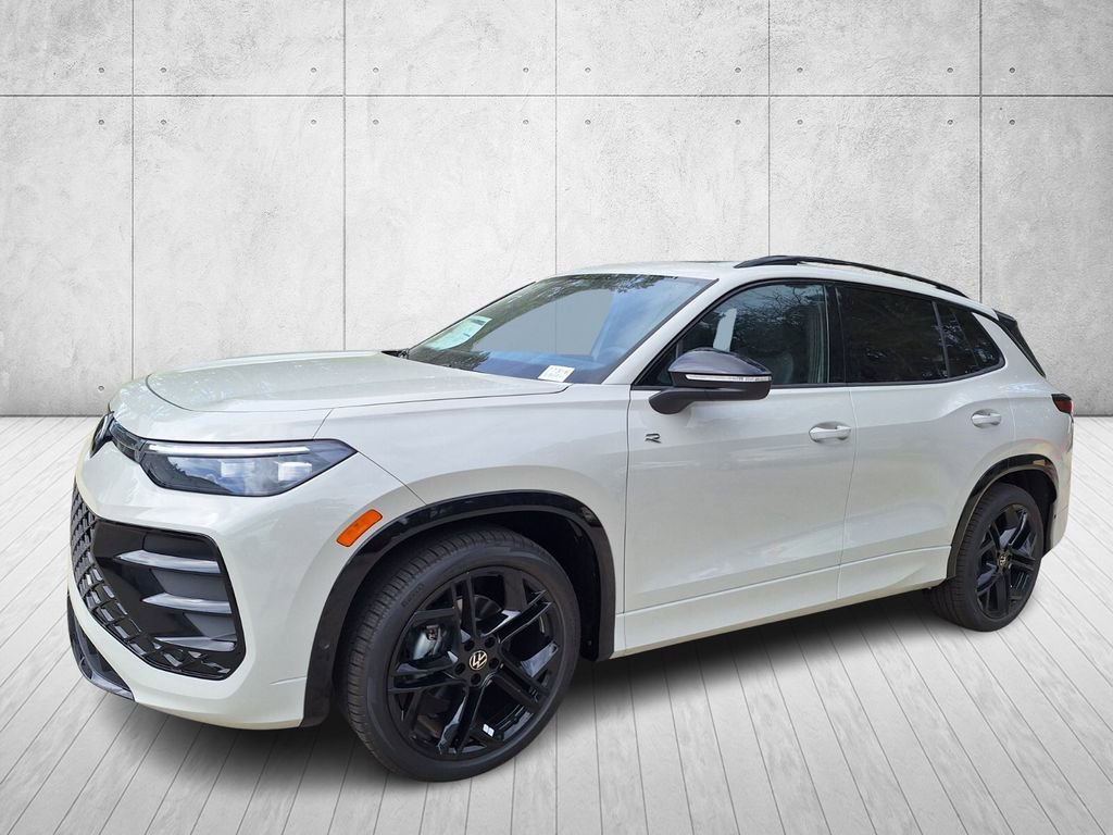 New 2026 Volkswagen Tiguan SE R-Line image 9