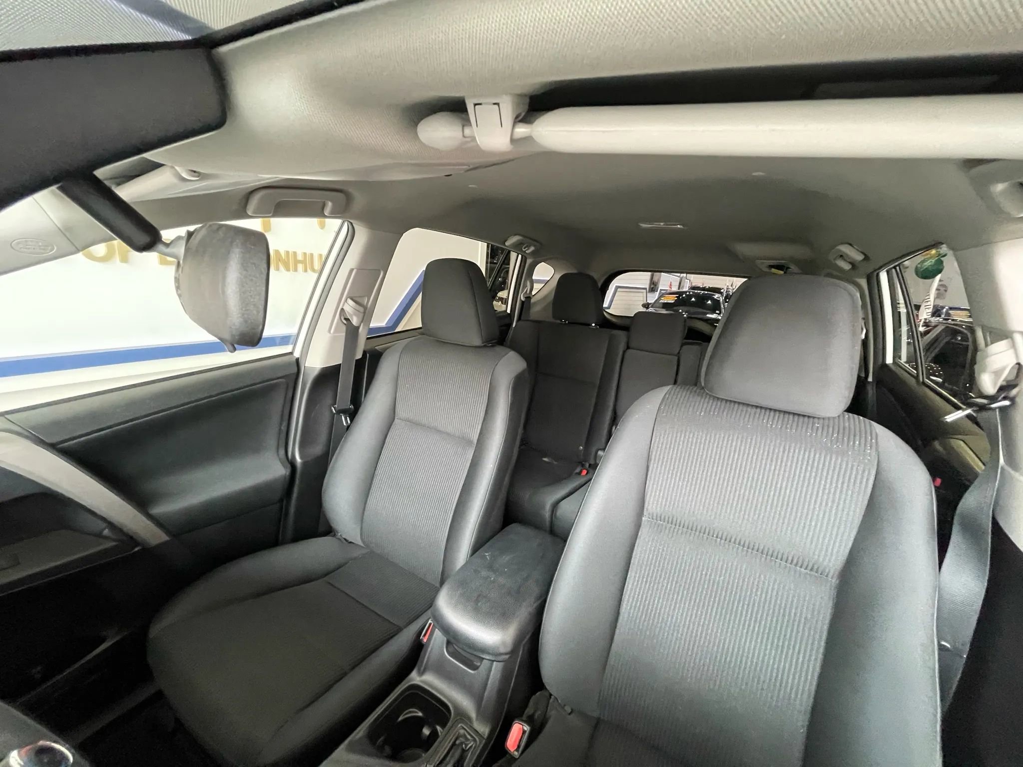 Used 2017 Toyota RAV4 LE w/ All Weather Liner Package image 17