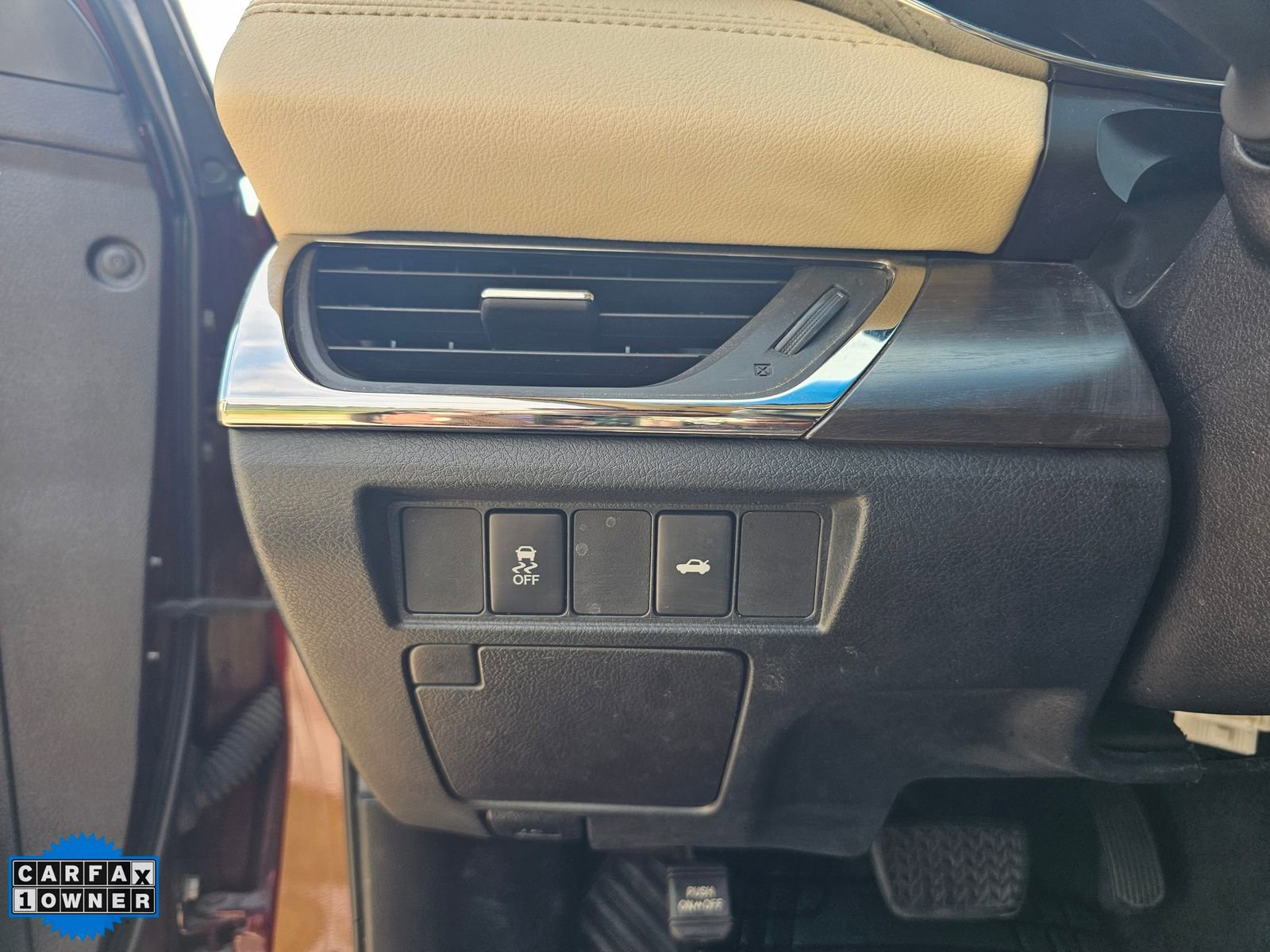 Used 2016 Toyota Avalon XLE FWD image 14