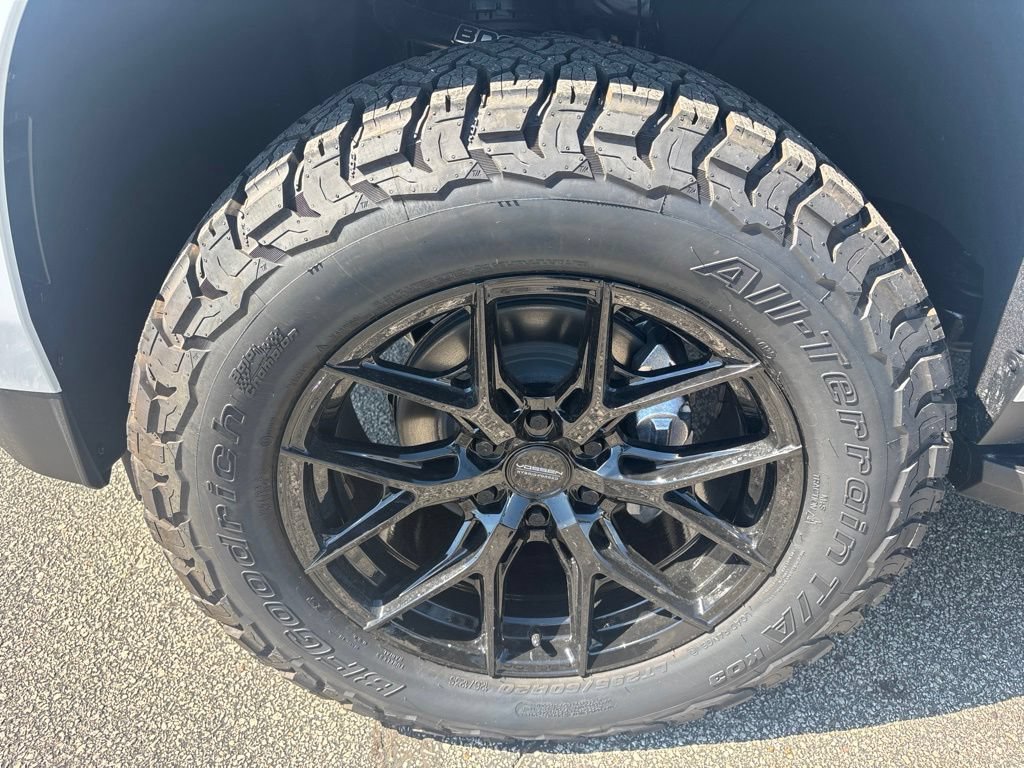 New 2026 Chevrolet Tahoe Premier AWD/4WD image 17