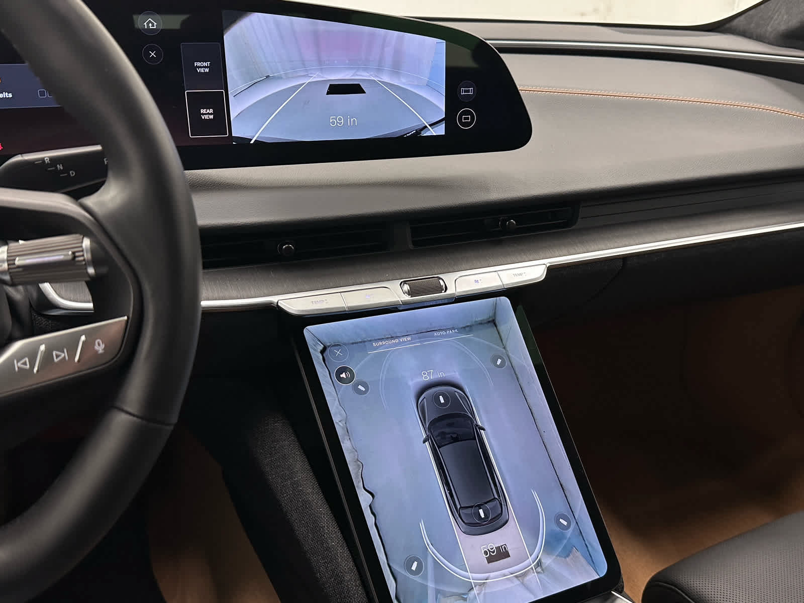 Used 2024 Lucid Air Touring AWD/4WD image 36