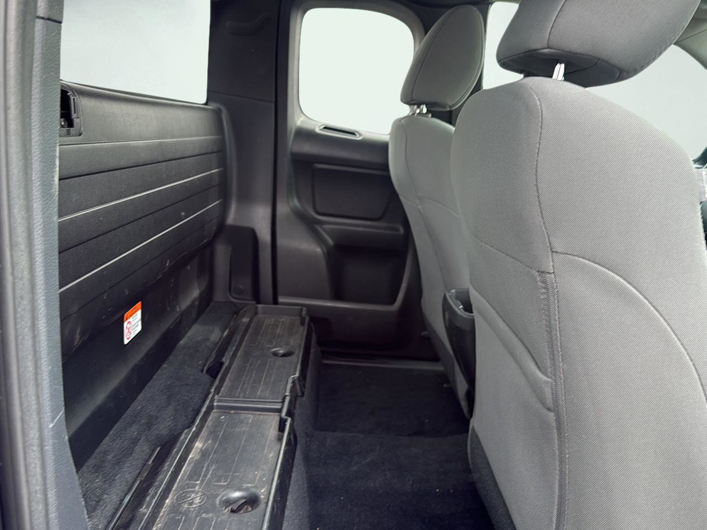 Used 2019 Toyota Tacoma SR image 19