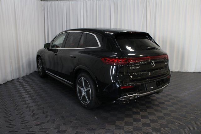 Used 2023 Mercedes-Benz EQS 580 4MATIC SUV image 37