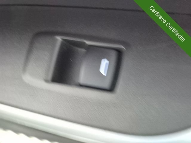 Used 2024 Chevrolet Trax LS w/ LS Convenience Package FWD image 30