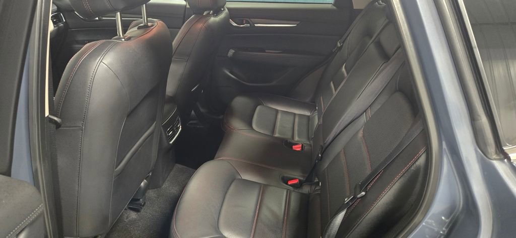 Used 2025 MAZDA CX-5 Carbon Edition image 22