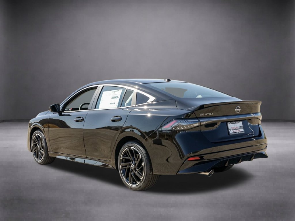 New 2027 Nissan Sentra SR FWD image 7