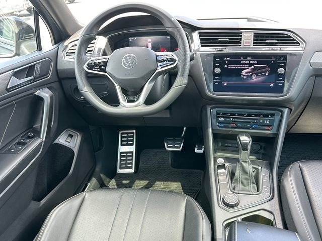 Used 2022 Volkswagen Tiguan SE R-Line AWD/4WD image 20