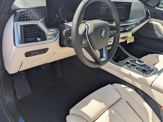 New 2026 BMW X5 sDrive40i image 3