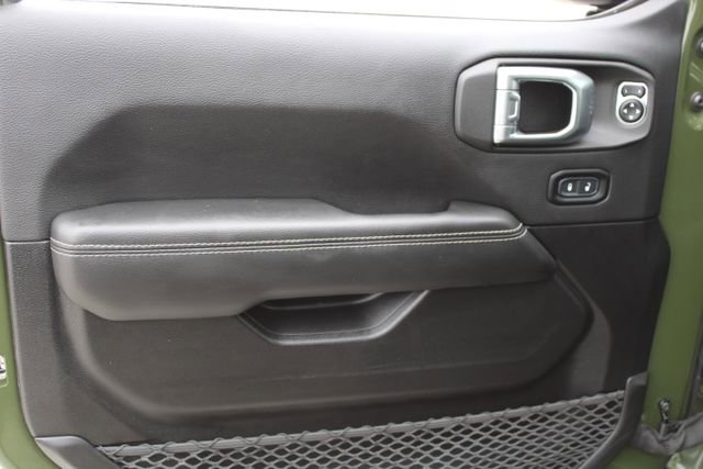 Used 2021 Volkswagen Atlas Cross Sport SE w/ Panoramic Sunroof Package AWD/4WD image 13