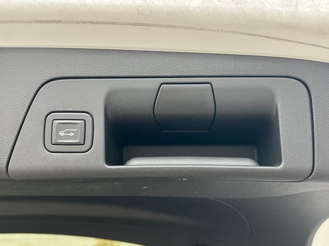 Used 2024 Buick Envision Sport Touring AWD/4WD image 20