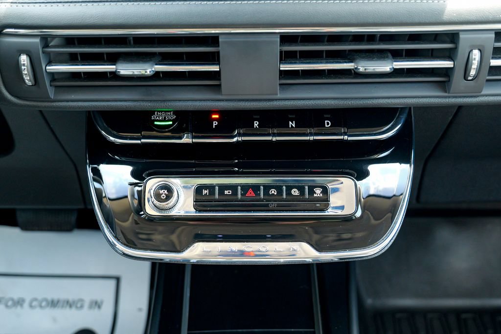 Used 2023 Lincoln Corsair AWD image 49
