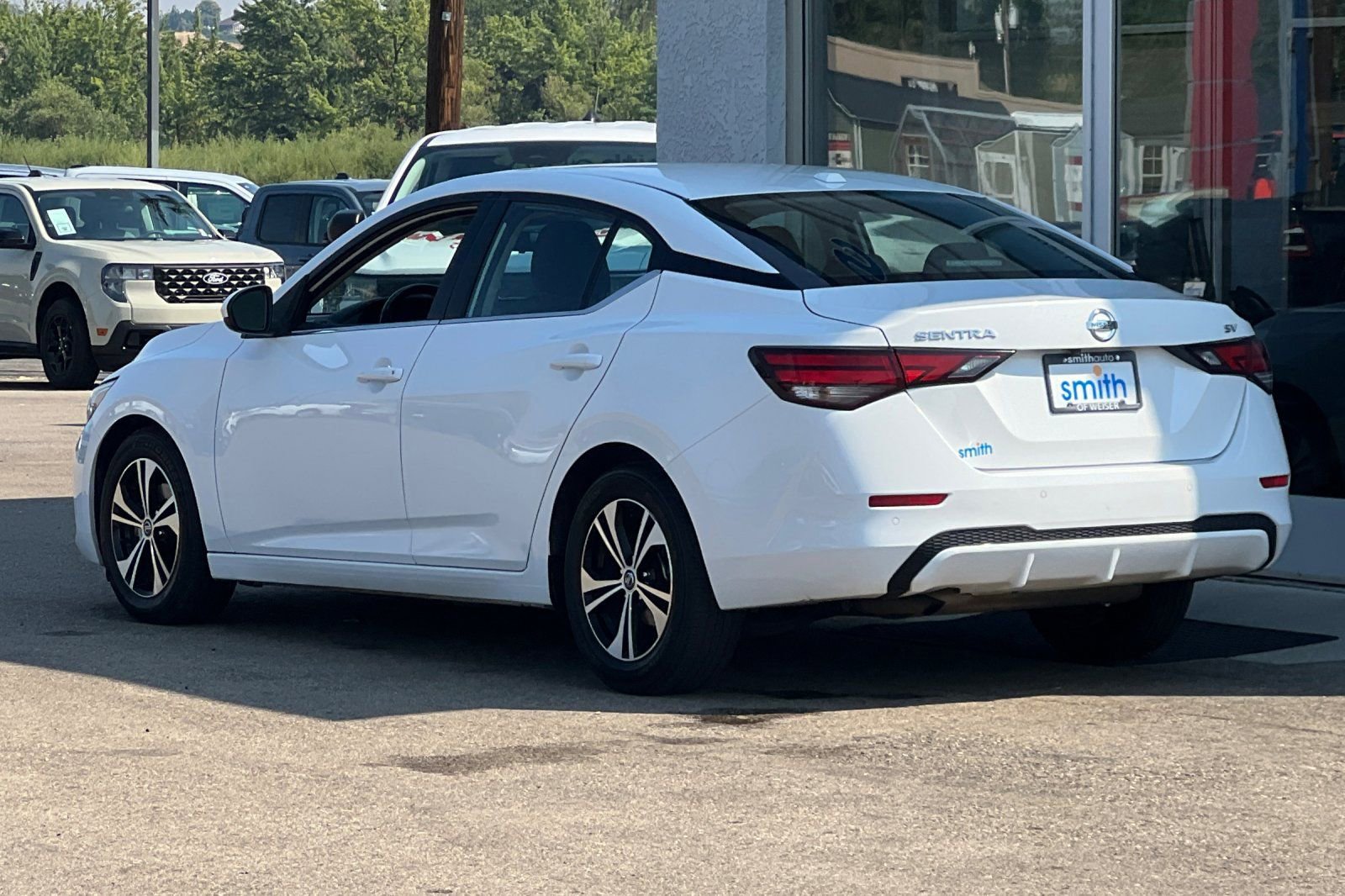 Used 2022 Nissan Sentra SV image 7