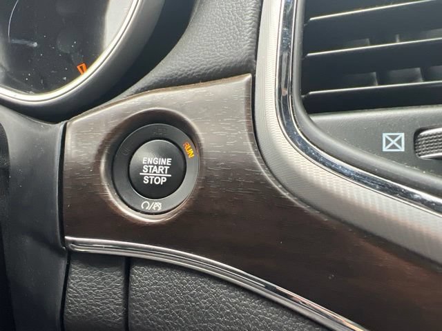 Used 2018 Jeep Grand Cherokee Limited RWD image 30