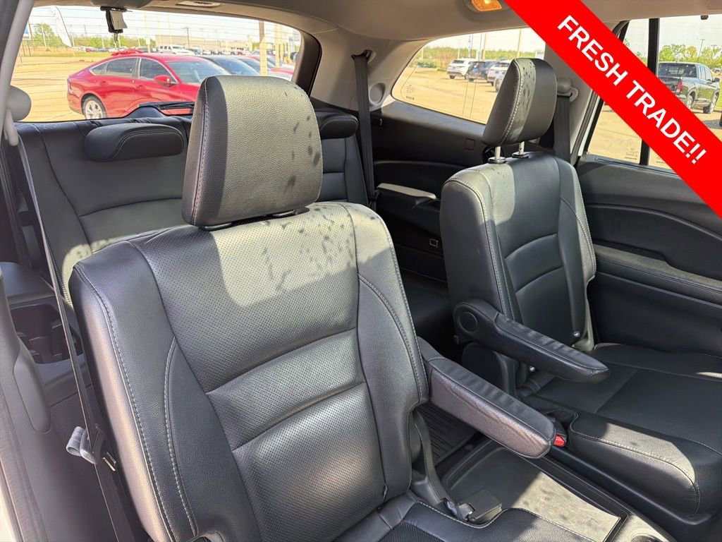 Used 2017 Honda Pilot Elite image 21