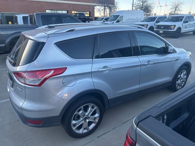Used 2016 Ford Escape Titanium image 3