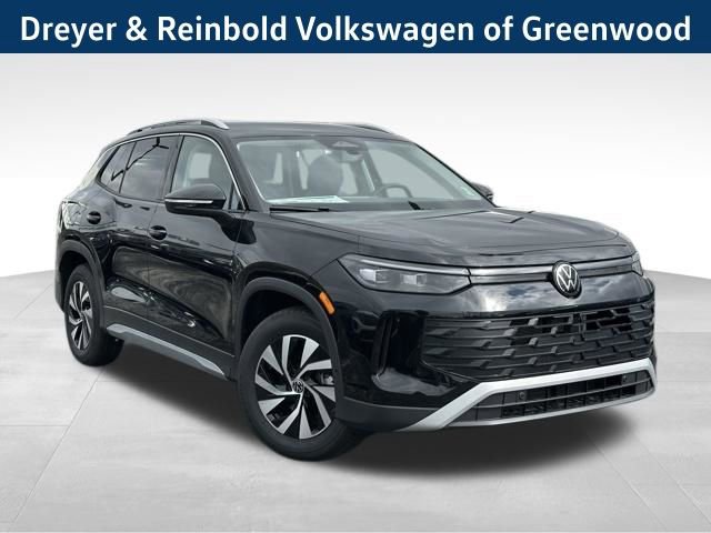 New 2026 Volkswagen Tiguan S FWD image 1