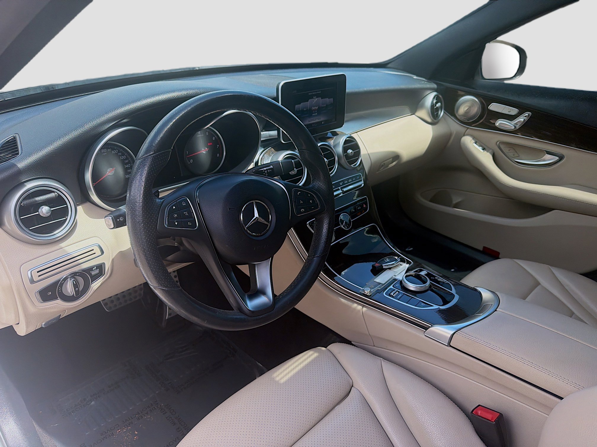 Used 2018 Mercedes-Benz C 300 Sedan w/ Premium Package image 7