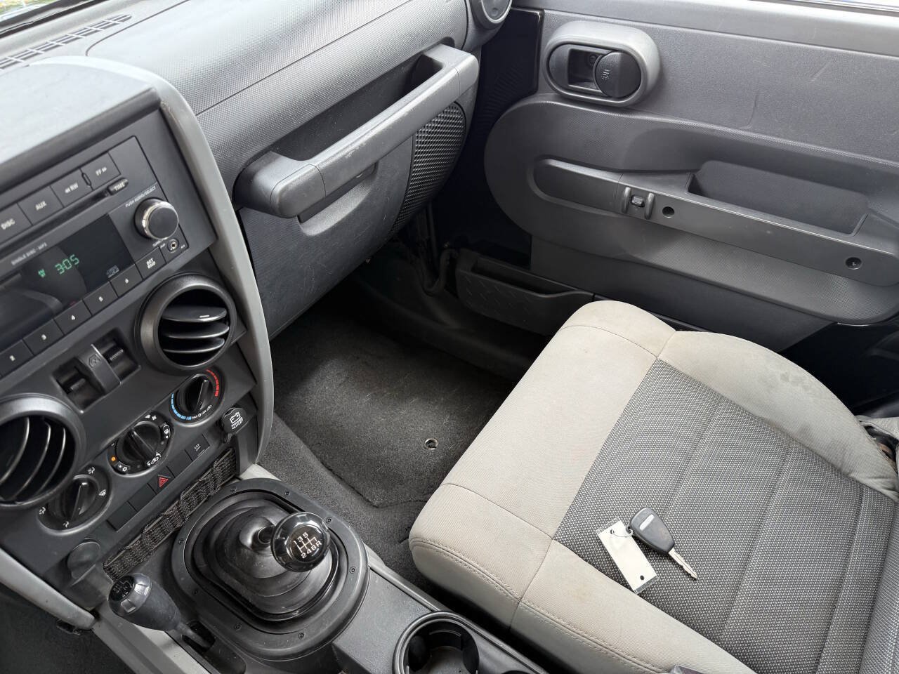Used 2009 Jeep Wrangler X AWD/4WD image 21
