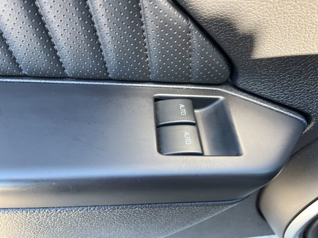 Used 2014 Ford Mustang Shelby GT500 w/ Equipment Group 821A image 13