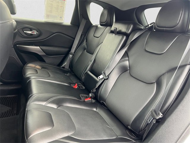 Used 2021 Jeep Cherokee Limited image 13