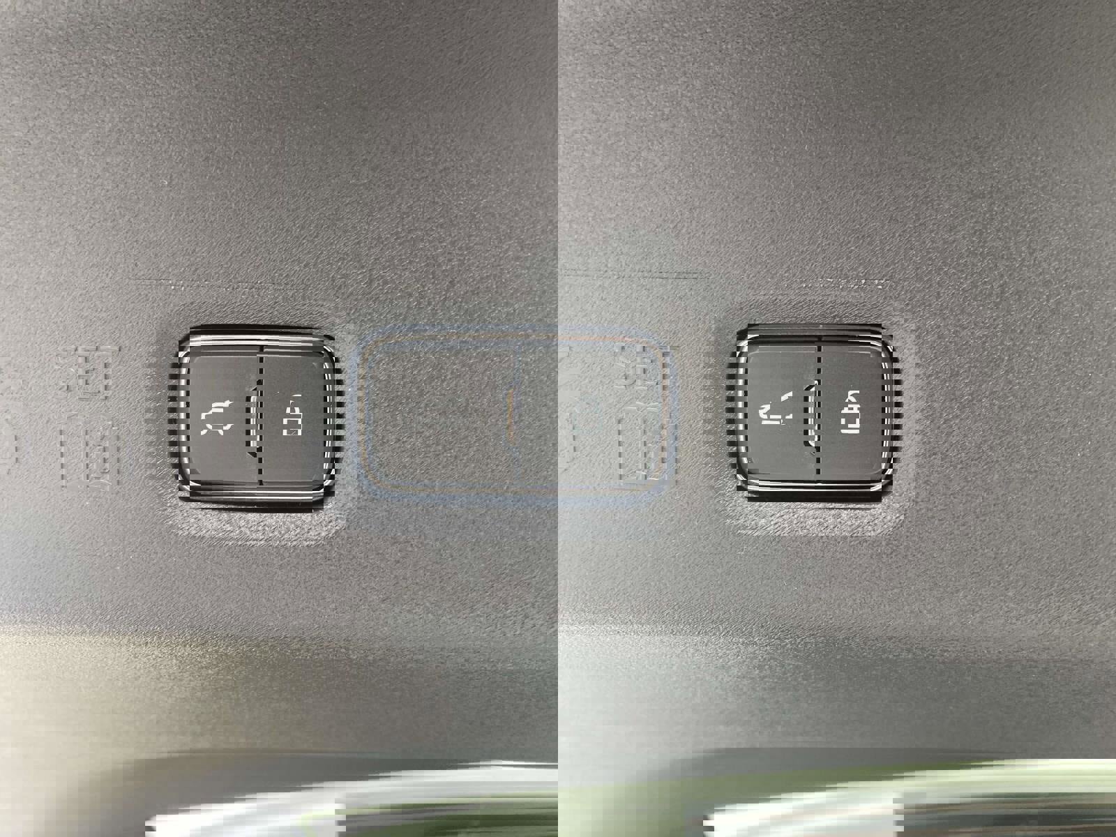 New 2025 Lincoln Navigator Reserve image 16