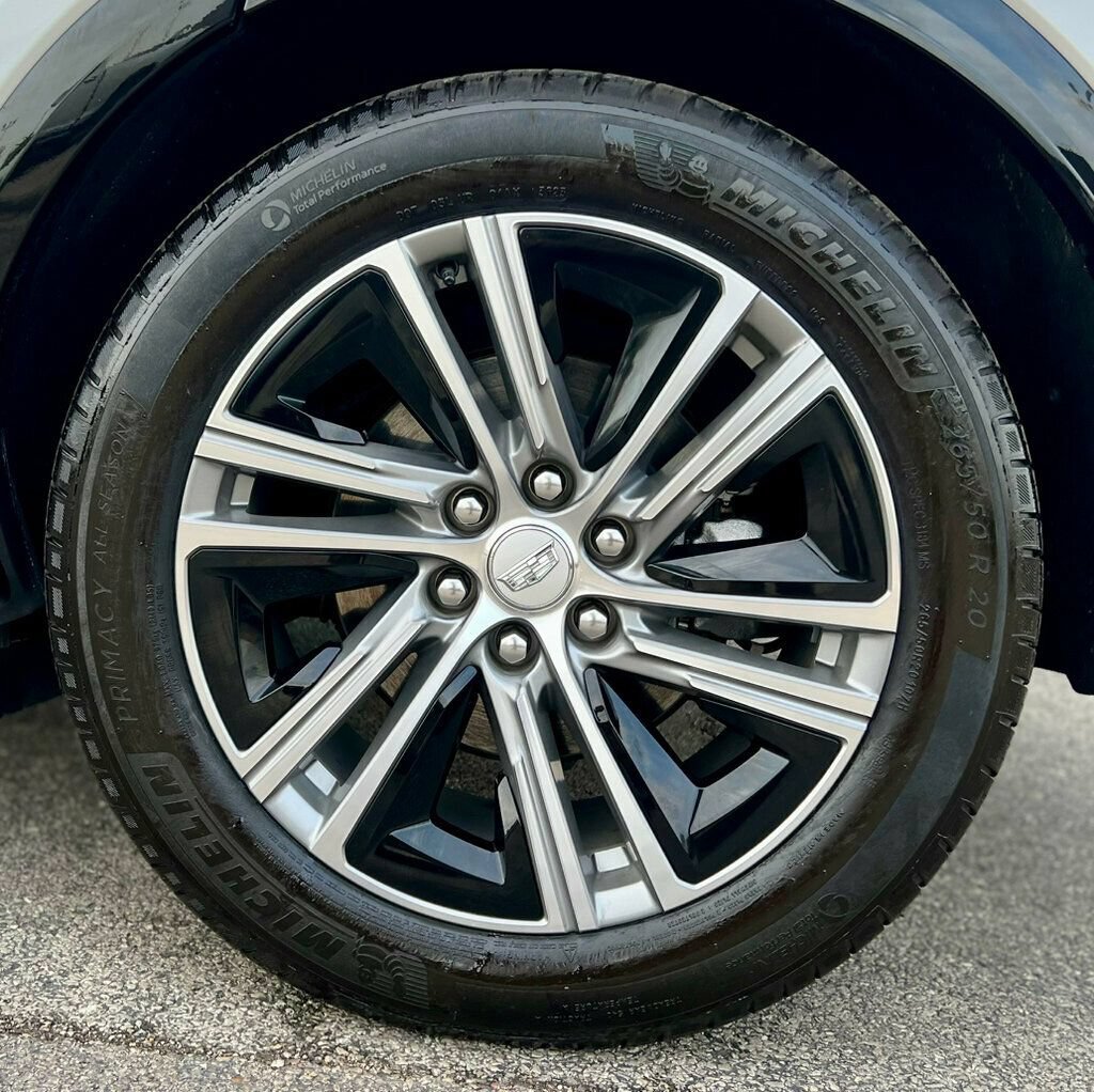 Used 2024 Cadillac Lyriq Luxury AWD/4WD image 30