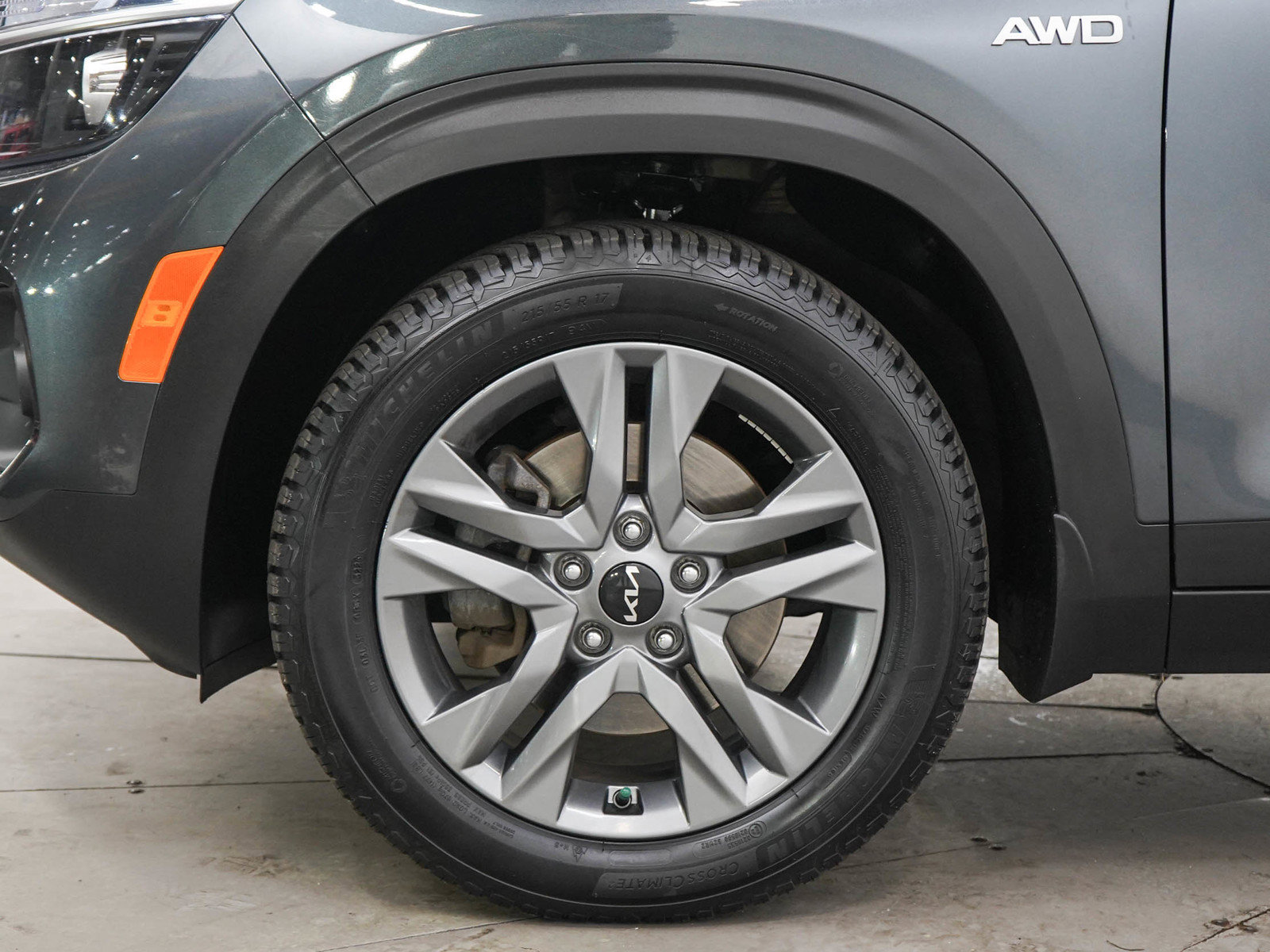 Used 2023 Kia Seltos S AWD/4WD image 27