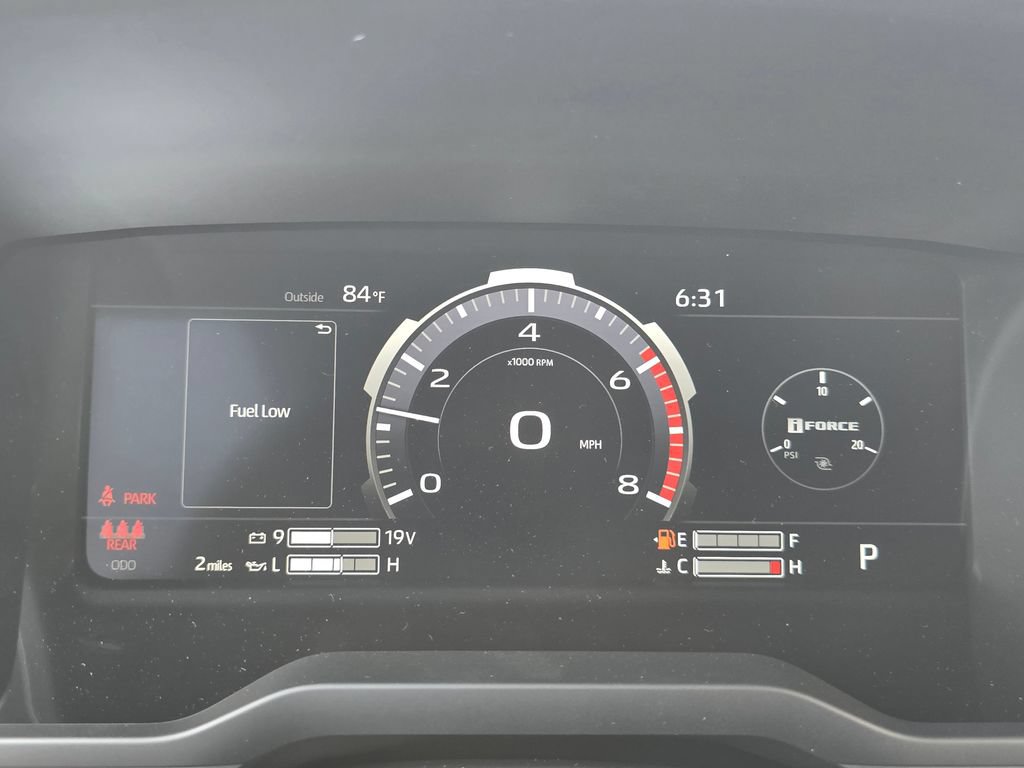 New 2026 Toyota Tundra Limited AWD/4WD image 29