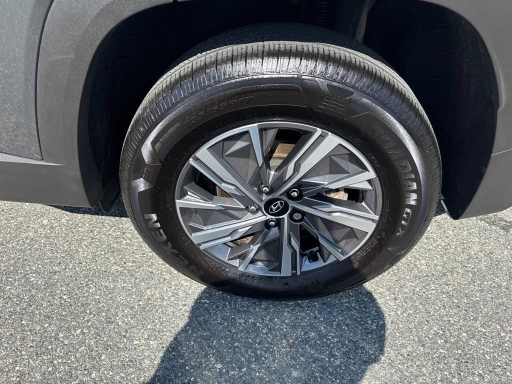 Used 2024 Hyundai Tucson Blue AWD/4WD image 12