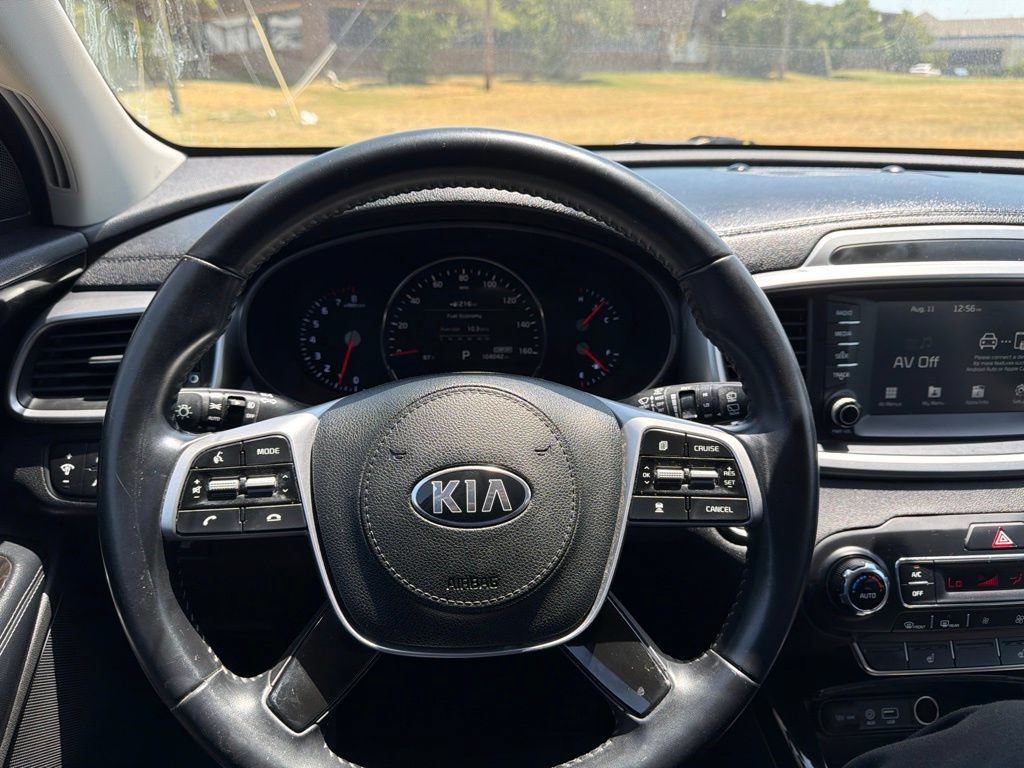 Used 2020 Kia Sorento EX FWD image 18