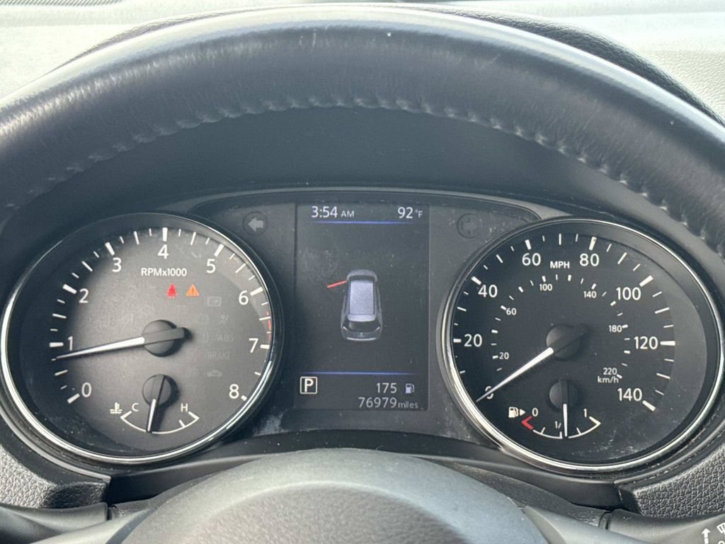 Certified 2019 Nissan Rogue SV FWD image 31