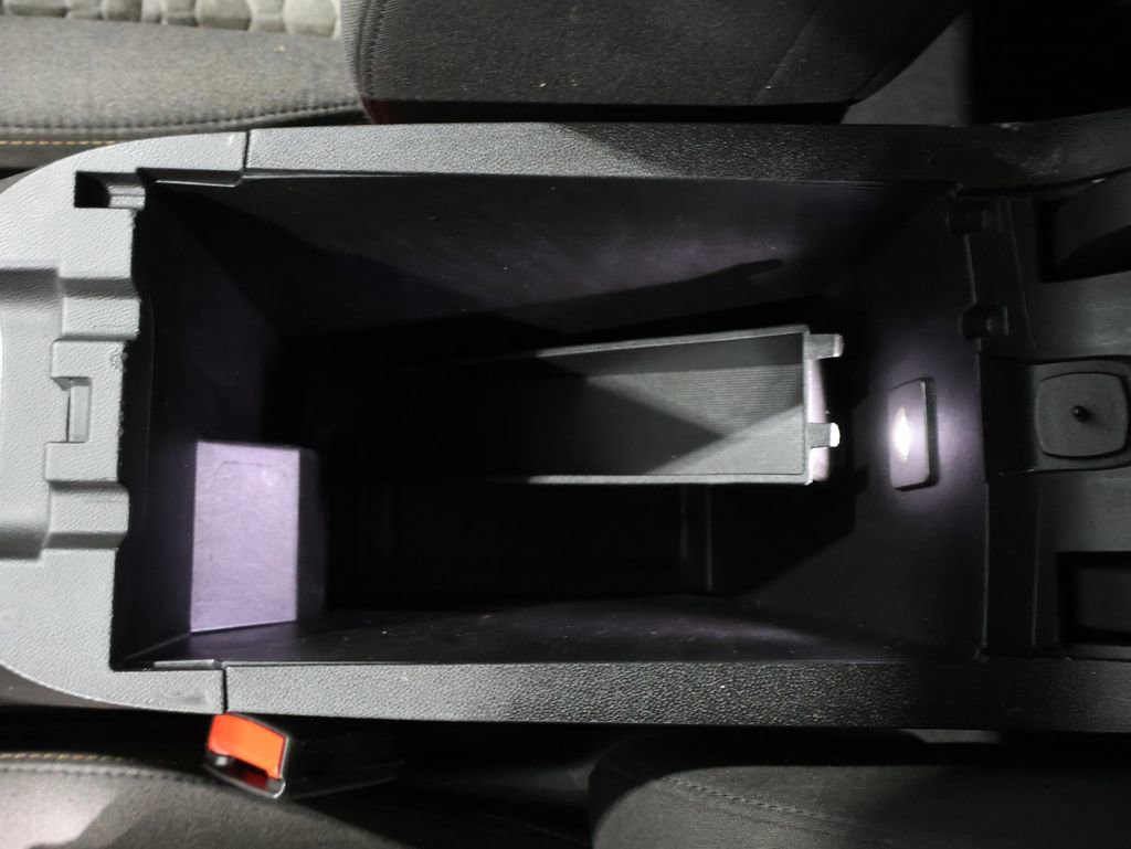 Used 2020 Chevrolet Equinox LT image 31