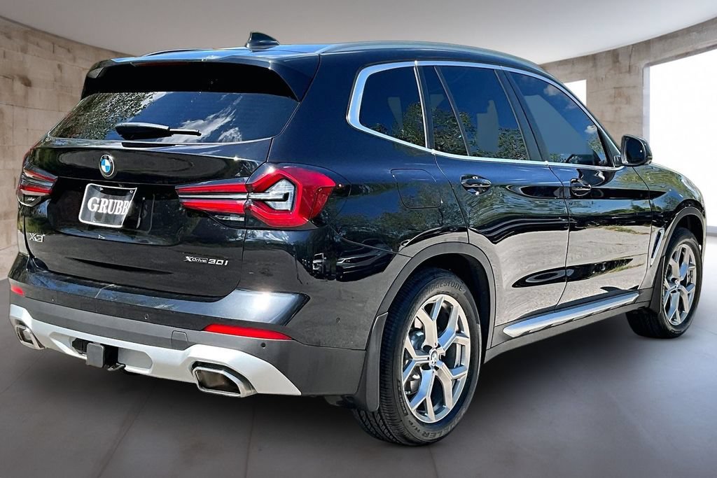 Used 2024 BMW X3 xDrive30i w/ Premium Package AWD/4WD image 2