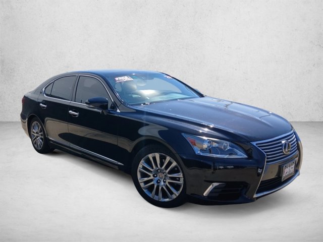 Used 2015 Lexus LS 460 w/ Comfort Package RWD image 3
