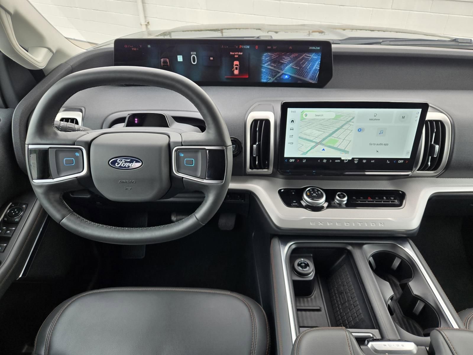 Used 2025 Ford Expedition Active image 8