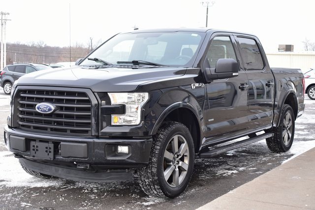 Used 2016 Ford F150 XLT w/ Equipment Group 302A Luxury image 12