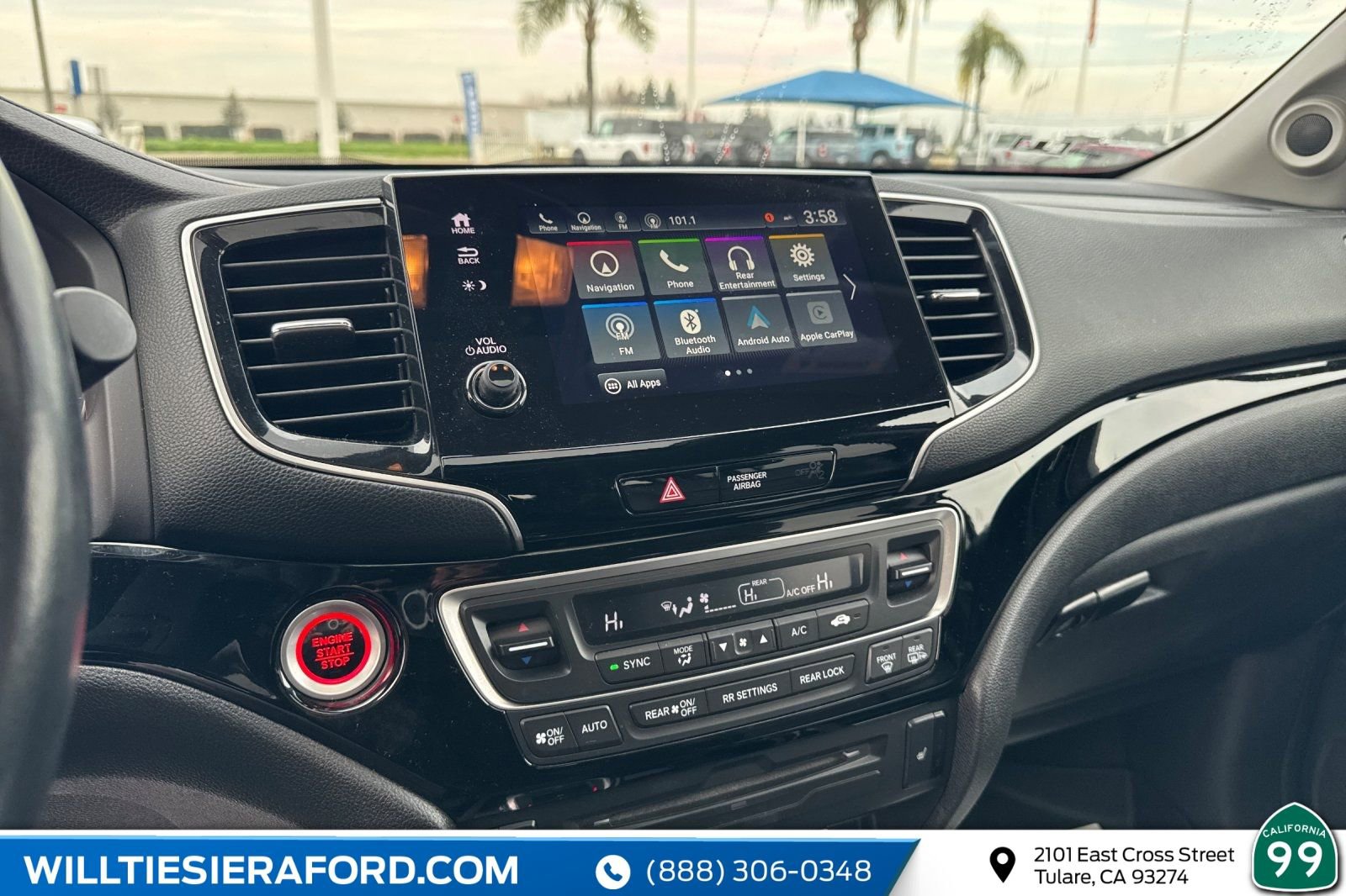 Used 2020 Honda Pilot Touring image 13