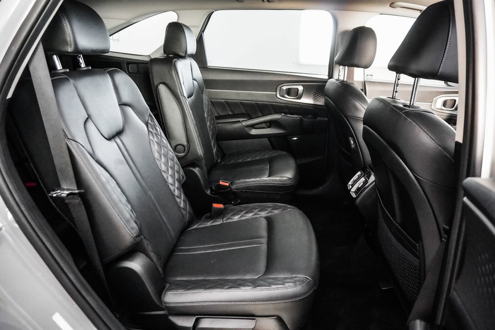 Used 2022 Kia Sorento SX image 18