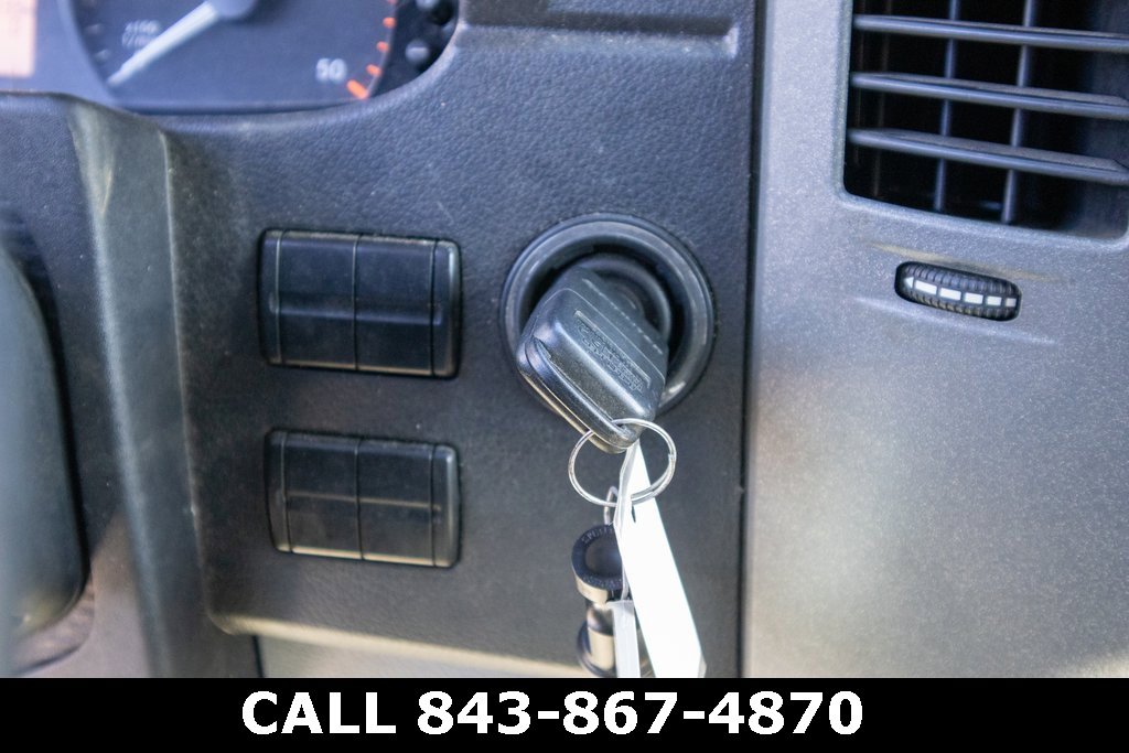 Used 2015 Freightliner Sprinter 3500 image 11